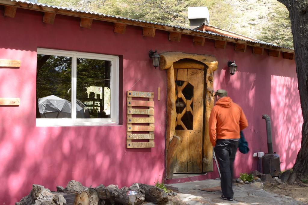 Camping Rio De Las Vueltas El Chaltén Extérieur photo