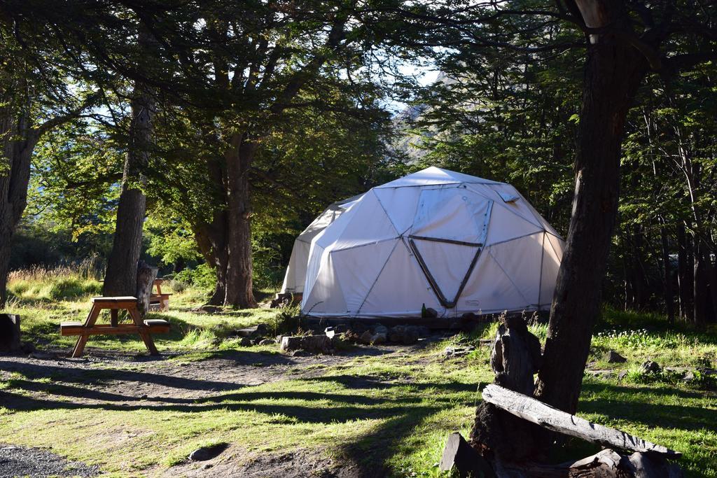 Camping Rio De Las Vueltas El Chaltén Extérieur photo